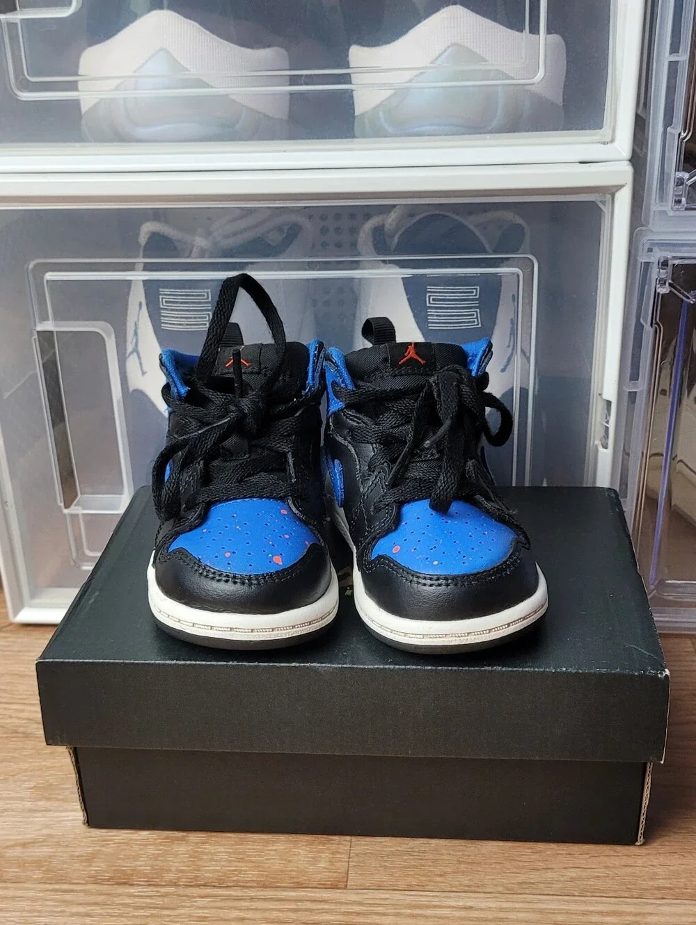 Nike Air Jordan 1 Mid 2018 Royal Paint Splatter Youth Kids 640735-048 Size 6c